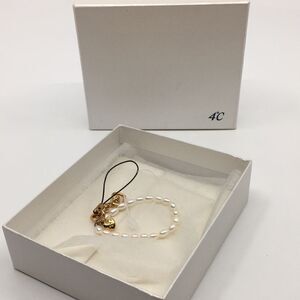 4C Pearl and Gold Tone Phone Charm